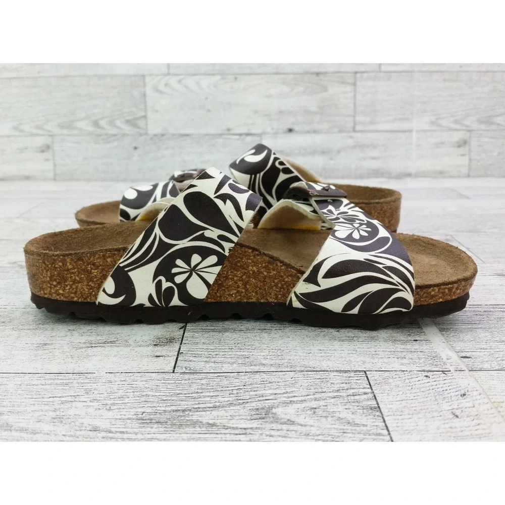 Birkenstock Girls‎ Salina Sandals Brown White Birkis Shoes Size EU 26 US 8 Kids